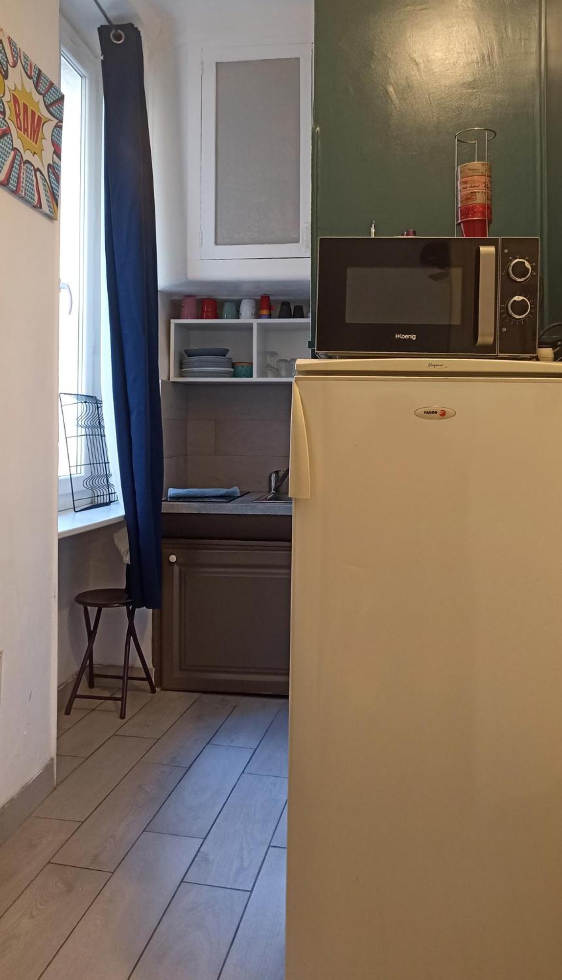 Appartement Studio Aux Pieds De Notre Dame De La Garde à Marseille Extérieur photo