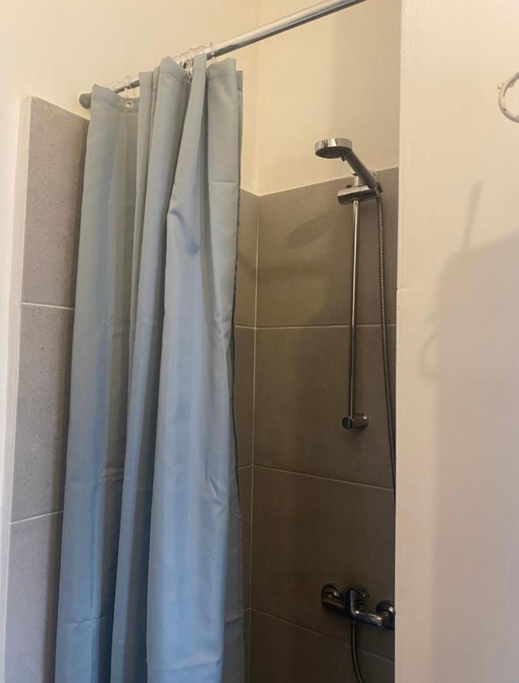 Appartement Studio Aux Pieds De Notre Dame De La Garde à Marseille Extérieur photo